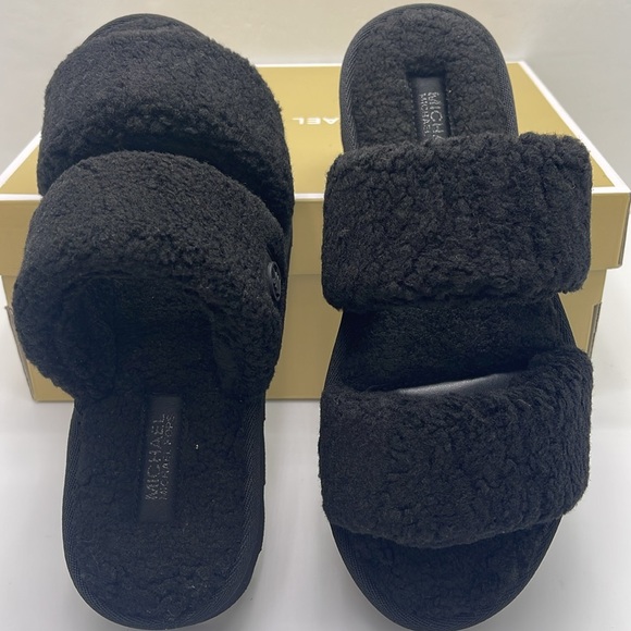 Michael Kors Black Faux Shearling Slides - Picture 12 of 16